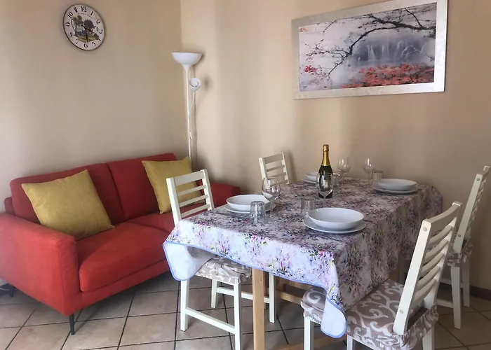 La Terrazza Degli Oleandri * Стреза